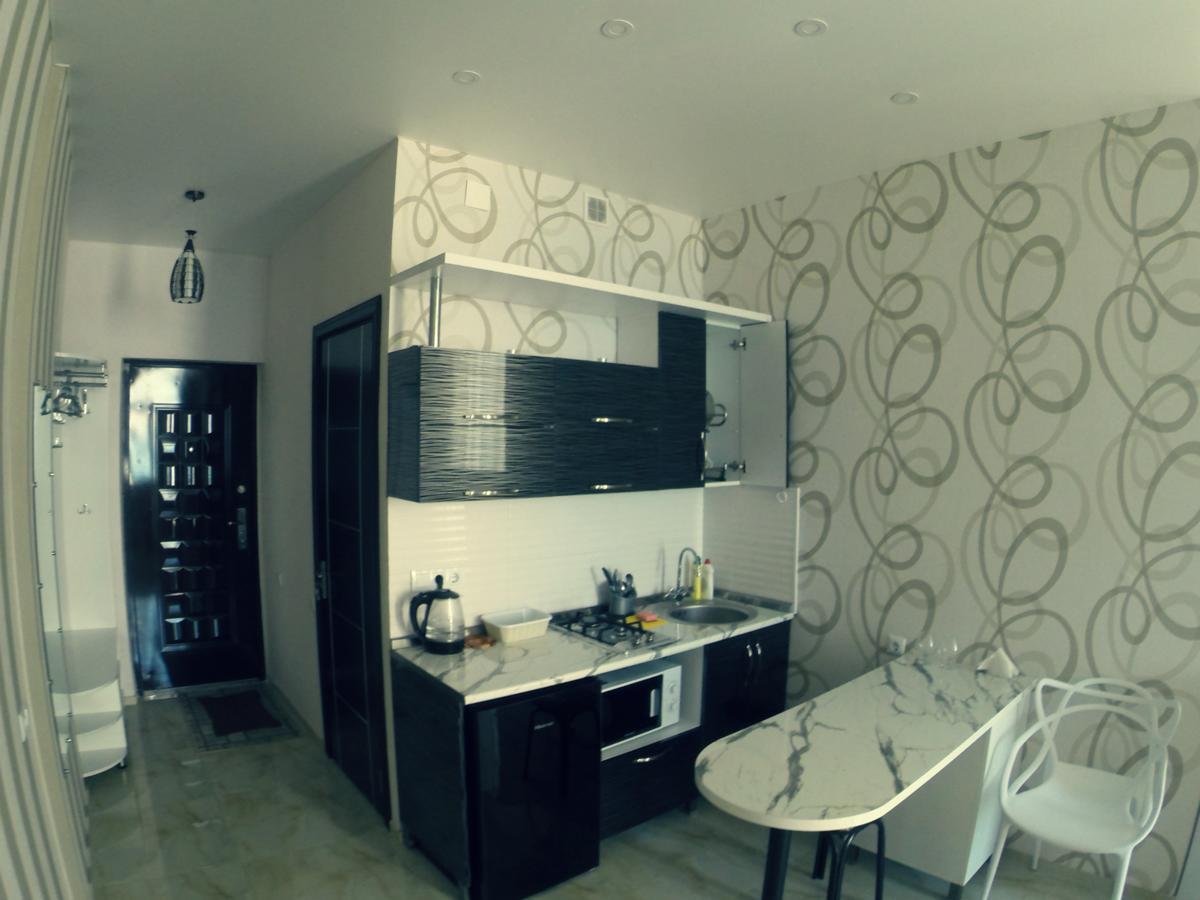 Apart Hotel Irida 巴统 外观 照片